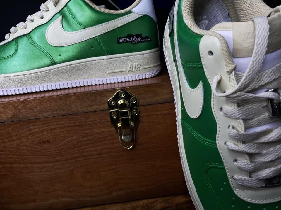 Hand Painted Pearlescent AF1